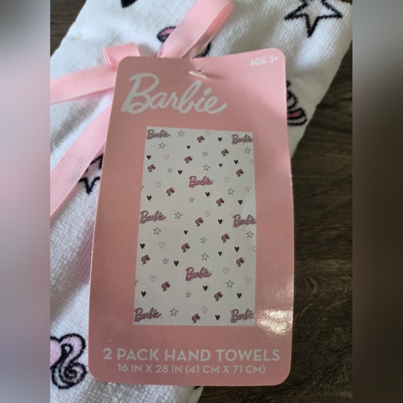Barbie White Hand Towels 2pk NWT - Picture 2 of 3
